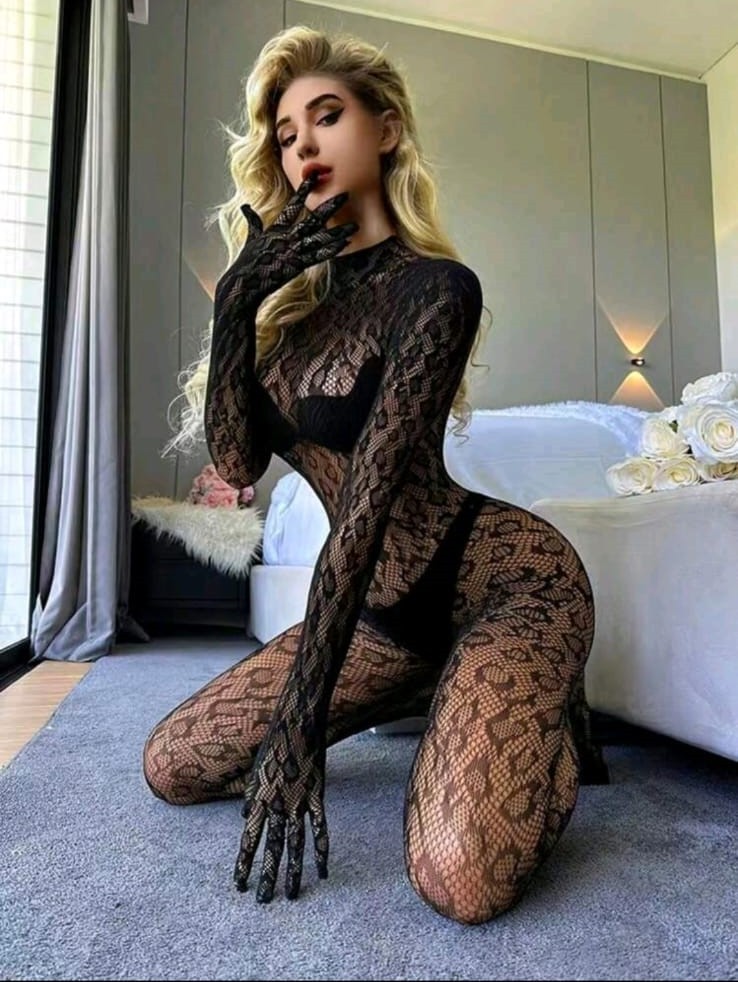 Bodystocking Encaje Negro Manga Larga con Guantes